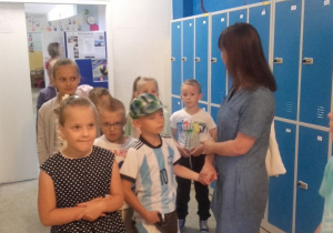 Przedszkolaki na zajęciach adaptacyjnych
