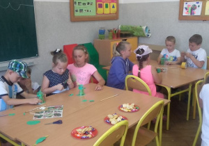 Przedszkolaki na zajęciach adaptacyjnych