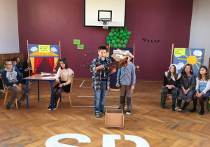 Klasa VIa podczas przedstawienia