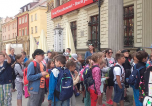 Uczniowie zwiedzają Wrocław